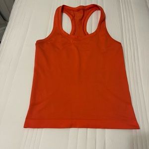 Lululemon swiftly tech tank 2.0 race length